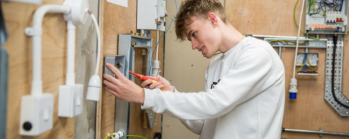 EAL Progression in Electrical Installation Level 2