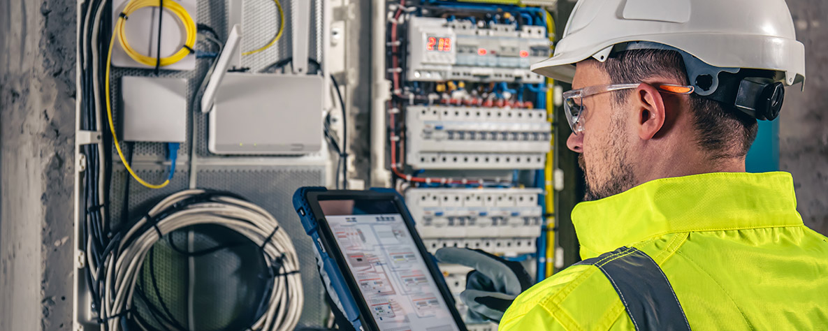 EAL Electrical Installation Inspection, Testing, Certification and Reporting  Level 3
