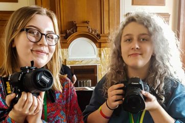 20181006_150621 students with cameras