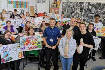Coleg-Gwent-web Art students