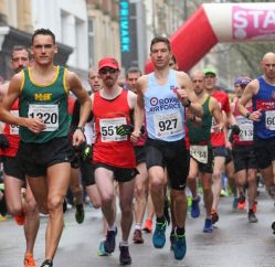 Newport half marathon runners