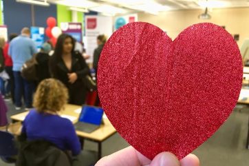 care-heart Red glitter heart