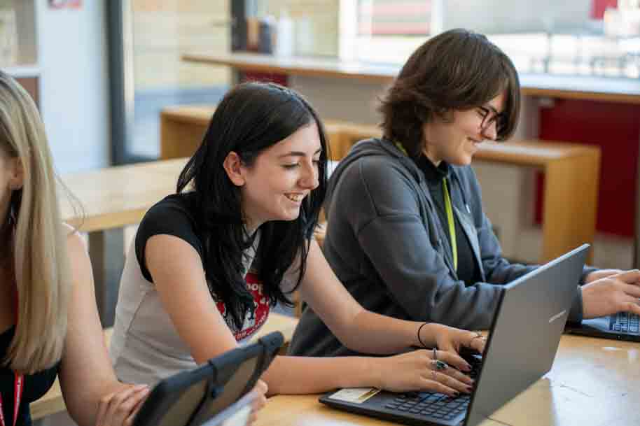 Students working together in cafe